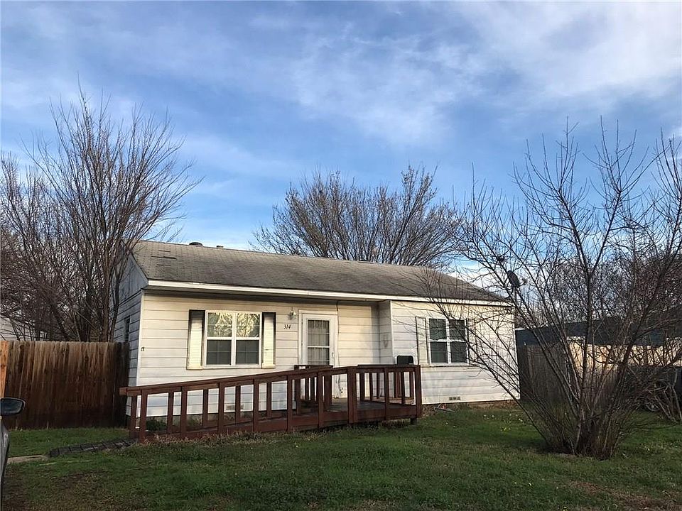 1st image of 314 Charles Dr