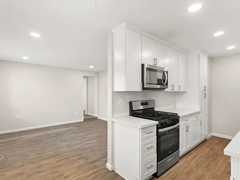Vista Palms Apartment Homes- Yucaipa, CA — Photo 51