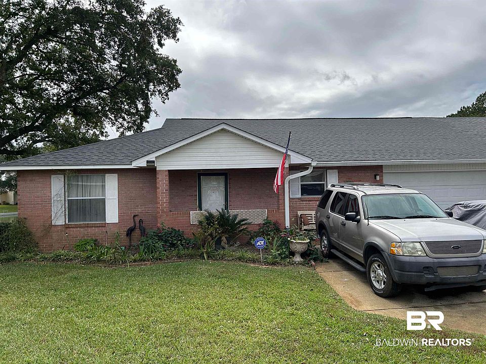 1st image of 9571 Villas Dr