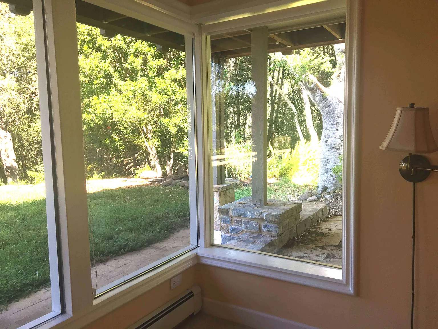Studio, 325 sqft, $1,440 — Photo 4