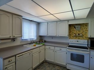 703 S Lake Shore Dr UNIT 1D, Lake Geneva, WI 53147