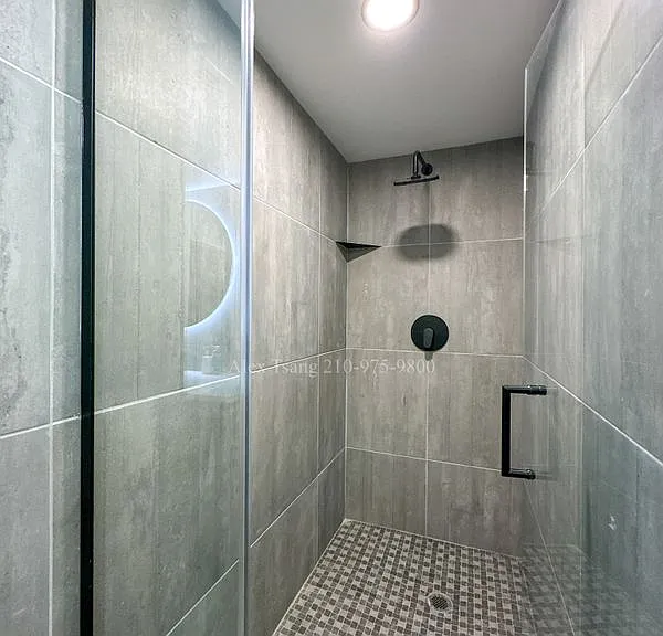 218 S Olive St #2101 — Photo 5