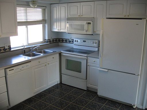 2nd image of 15512 121st Avenue Ct E