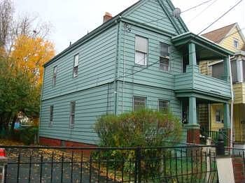 2nd image of 185 Harrison St