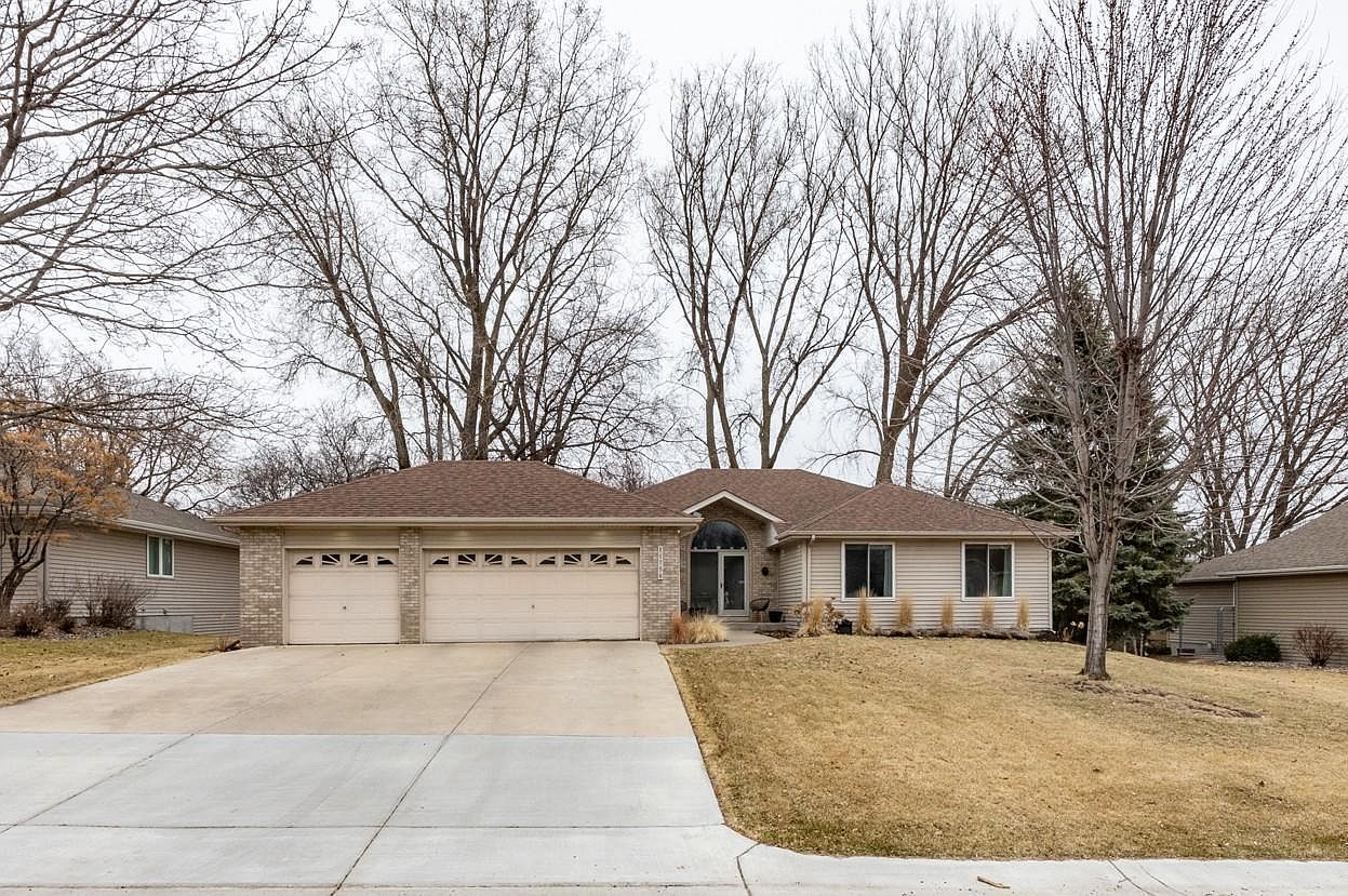11756 65th Ave N, Maple Grove, MN 55369 | Zillow