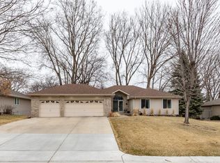 11756 65th Ave N, Maple Grove, MN 55369