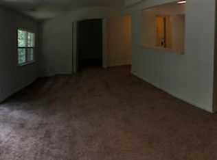 45790 Military Ln APT 102, Great Mills, MD 20634