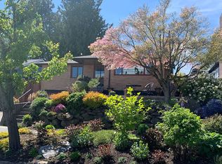 3427 Belvidere Ave SW, Seattle, WA 98126