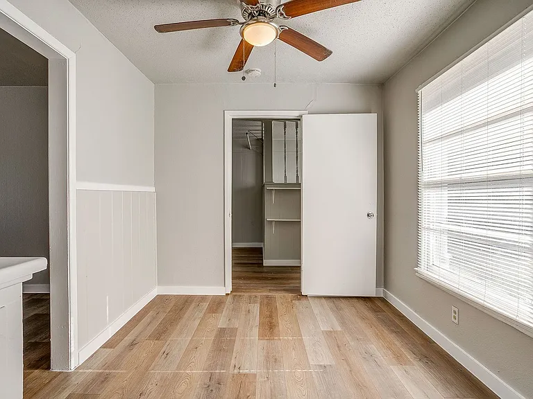 3112 Willow Park St — Photo 11