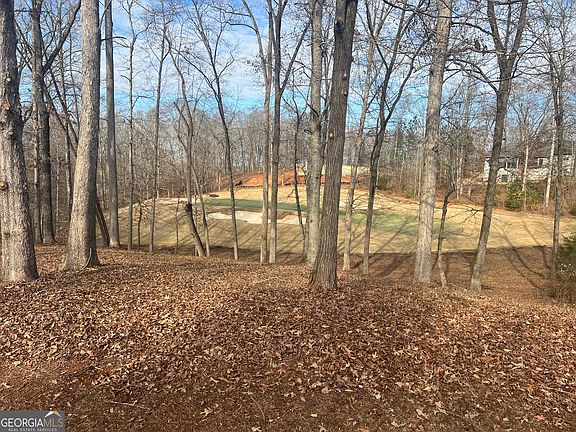 4th image of 202 Equestrian Dr