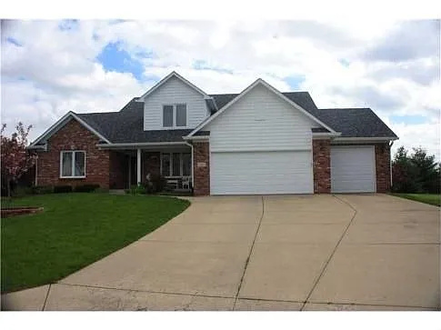 2142 Gold Ct photo 1