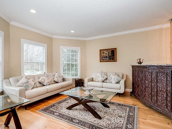 4th image of 11059 Grandstone Ln