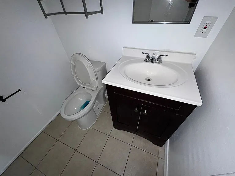 757 Grand Ave — Photo 29