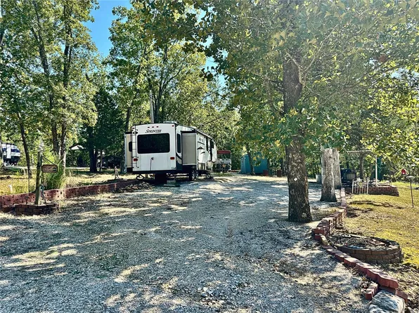 5103 Orbit Ln, Perryville, MO 63775