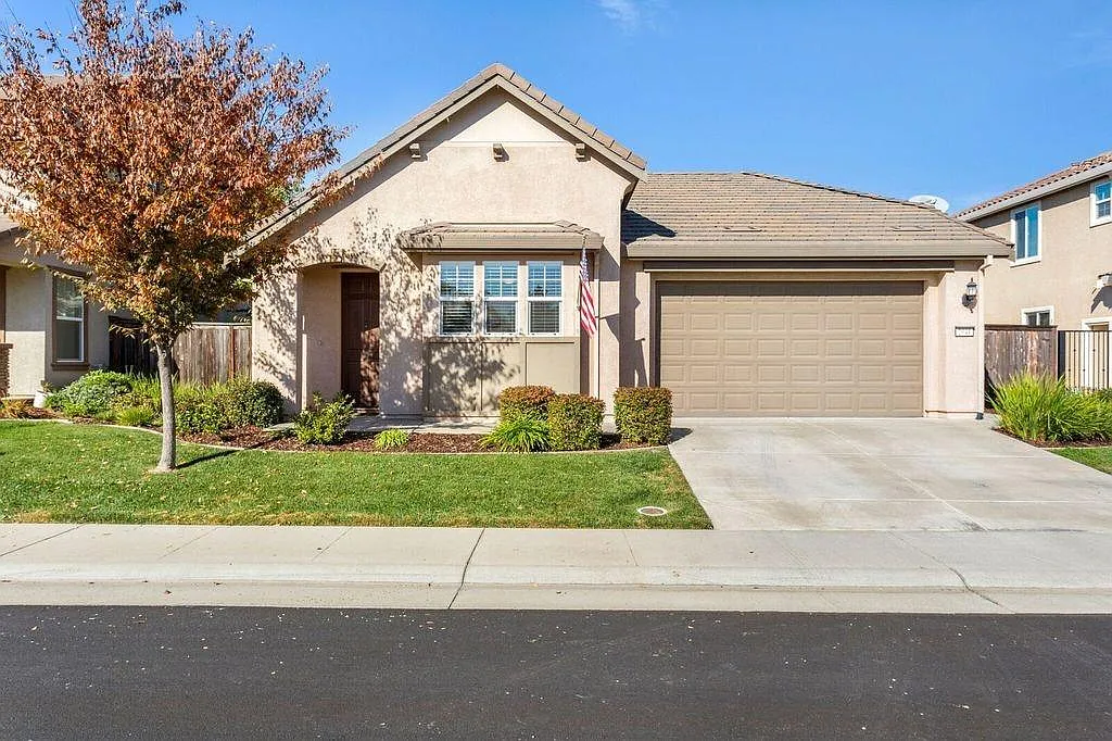 2041 Culverhill Way photo 1