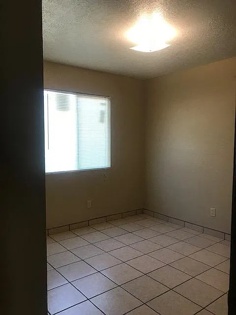 2 bed, 742 sqft, $850 — Photo 4