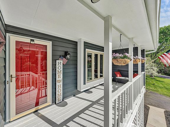 5th image of 7835 Forest Edge Dr