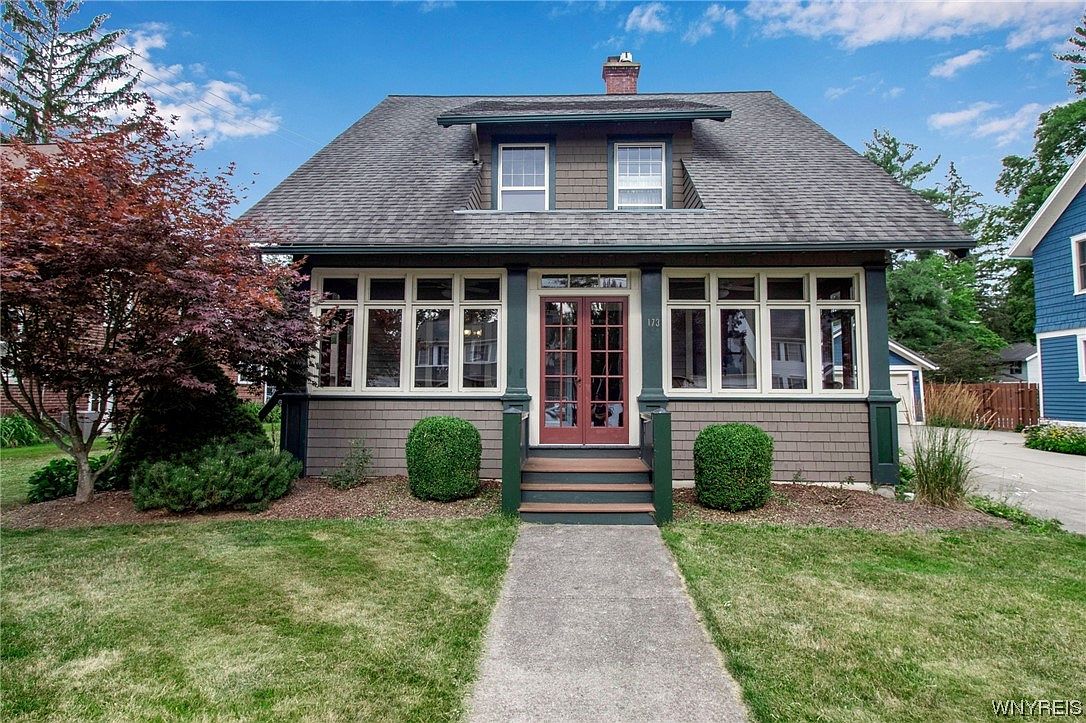 173 Pratt St, East Aurora, NY 14052 Zillow