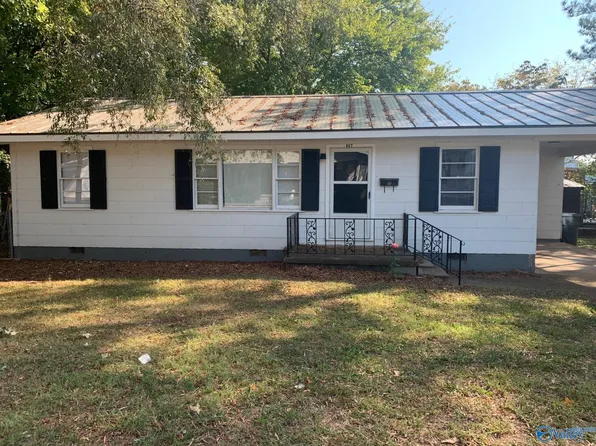 807 Grace Ave, Athens, AL 35611