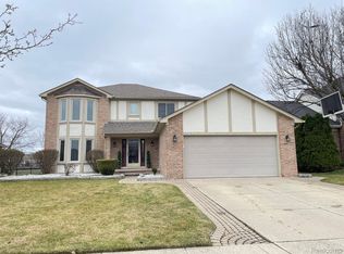 53775 Cranston Dr, Macomb, MI 48042