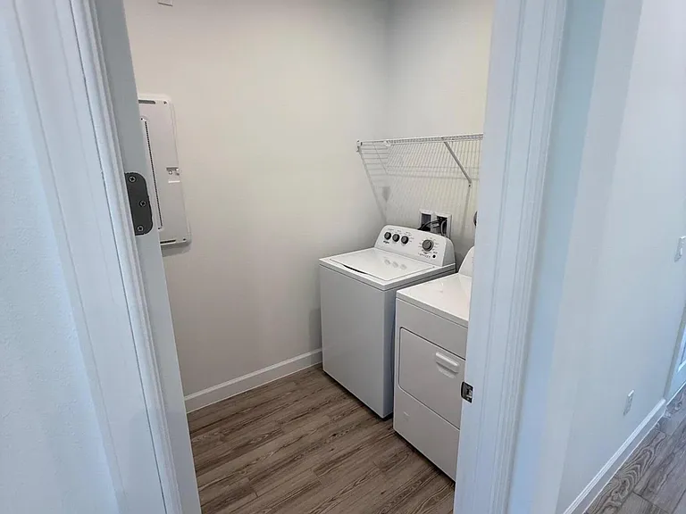 9555 SW Indra Way — Photo 8