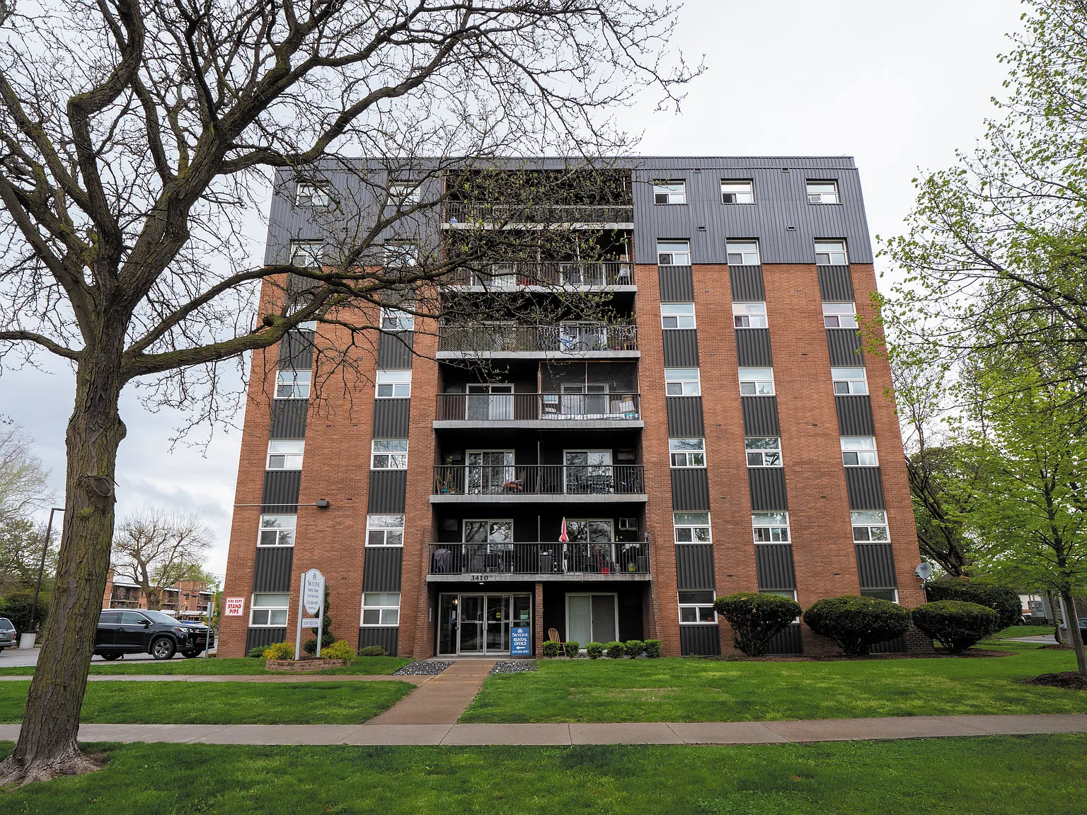 Karita Tower Apartments — Photo 2
