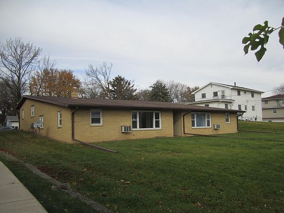 3rd image of 941 Buena Vista Dr