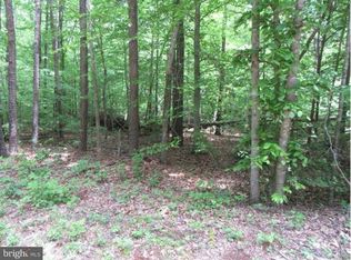 35 Waterfall Ln, Stafford, VA 22554