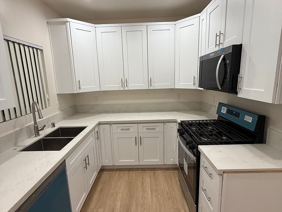 1st image of 378 W Wilson Ave APT 4
