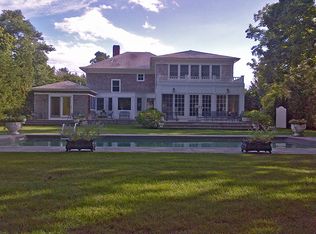 110 South Rd, Westhampton, NY 11977