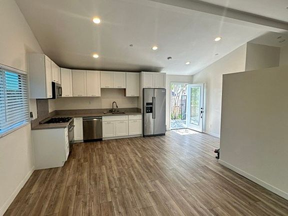 4th image of 26501 Naccome Dr #B