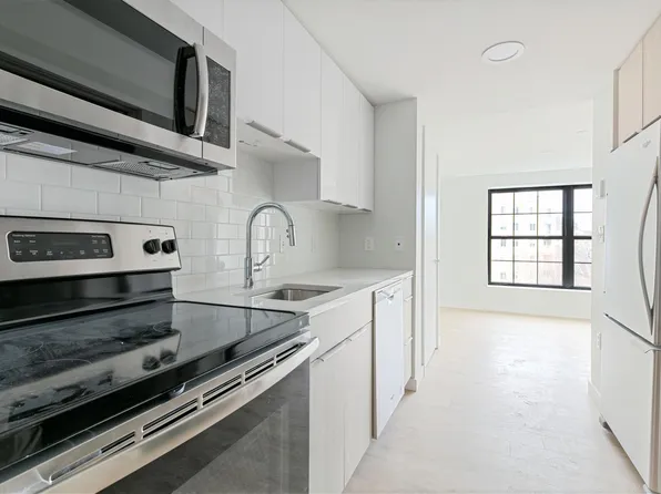 11 Soden St #2, Cambridge, MA 02139