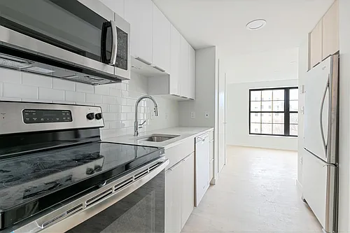 11 Soden St #2 Photo 1