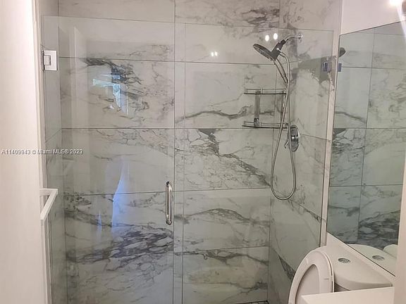5th image of 4932 S University Dr #4932