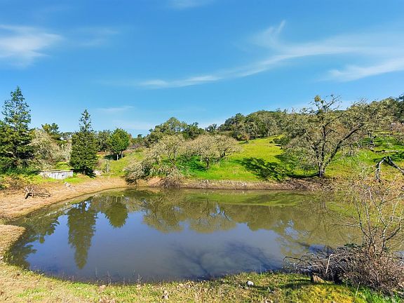 2nd image of 1477 Leslie Road