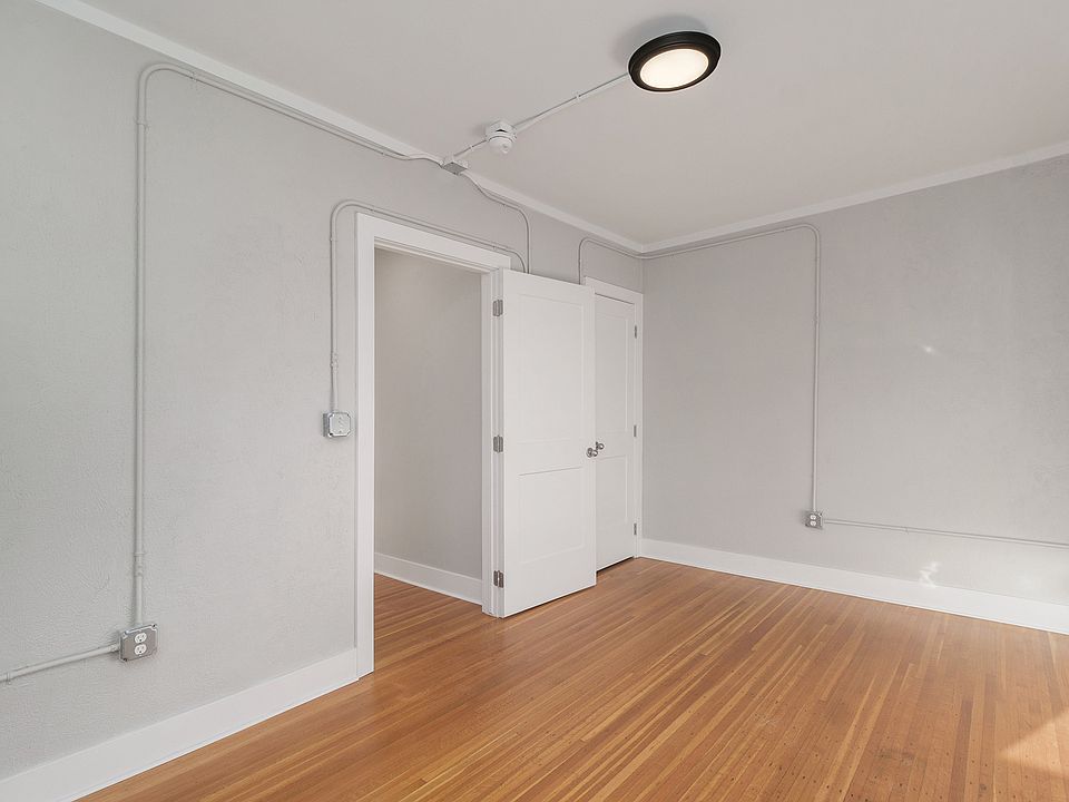 601 W 4th St Apt 26, photo 6