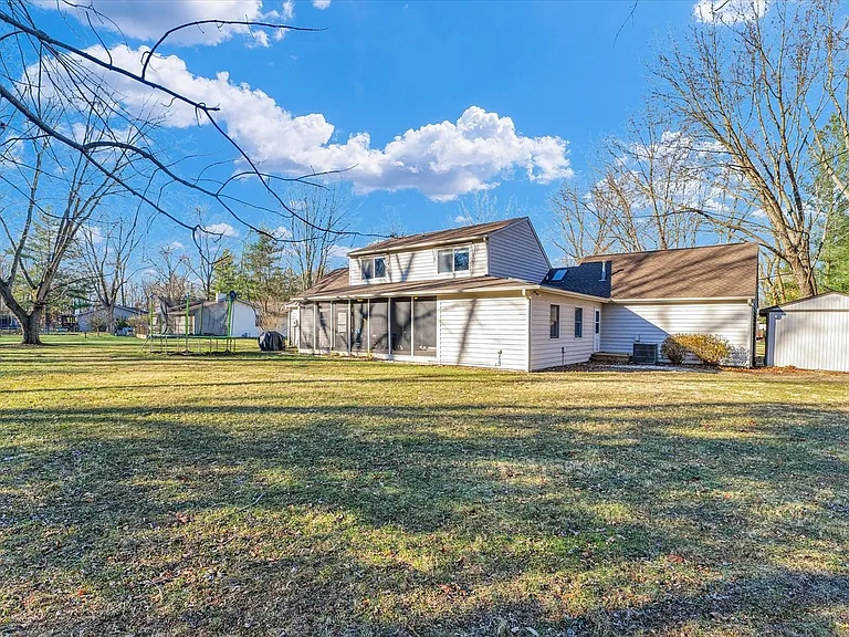 1705 Lake Shore Dr — Photo 40