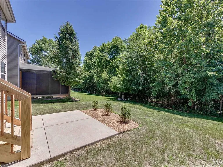 529 Parkgate Dr — Photo 41