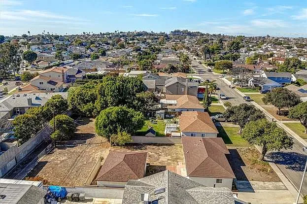 4604 Mindora Dr — Photo 17