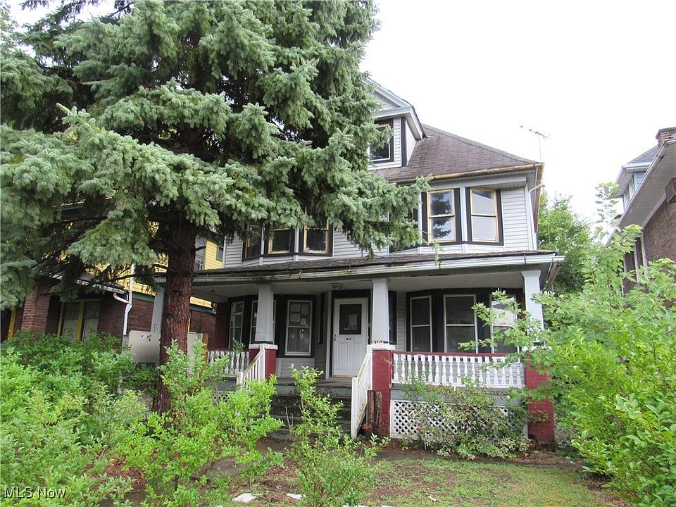 1st image of 9204 Parkgate Ave