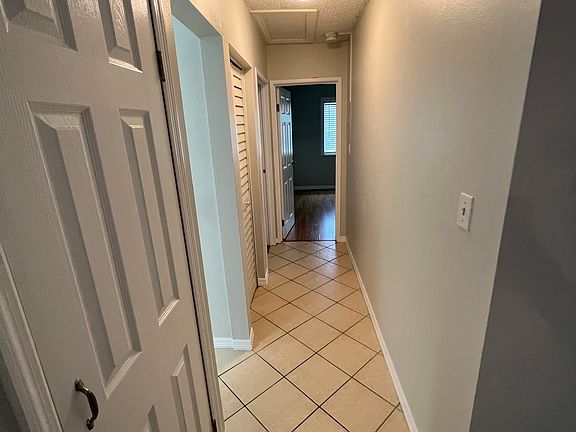 3rd image of 379 47th Ave N APT 211