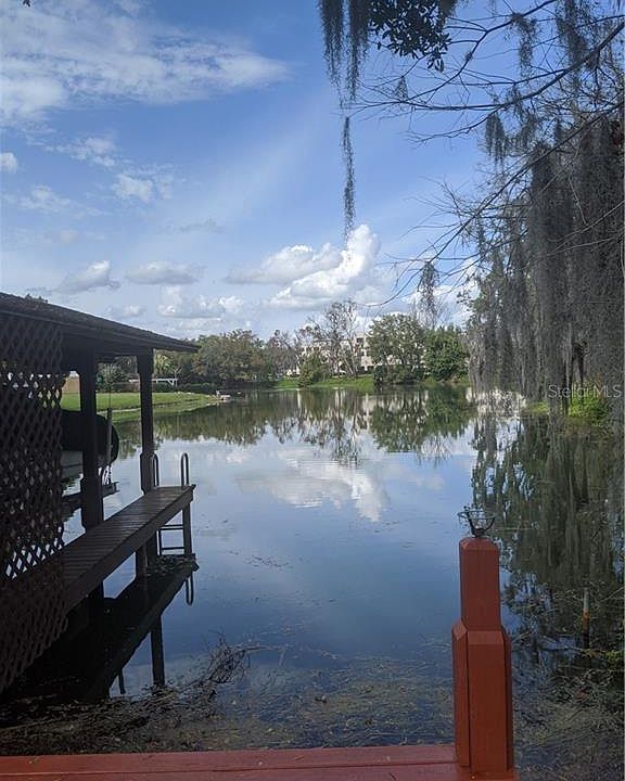 1st image of 2054 Lake Dr