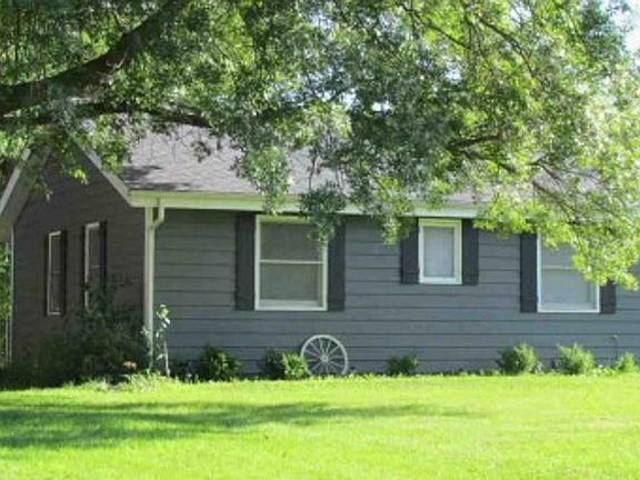 4th image of 125 Tammy Ln