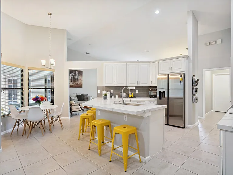 13823 Callington Dr — Photo 12