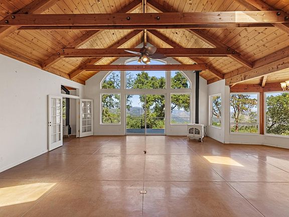 3rd image of 39537 Laurel Springs Rd