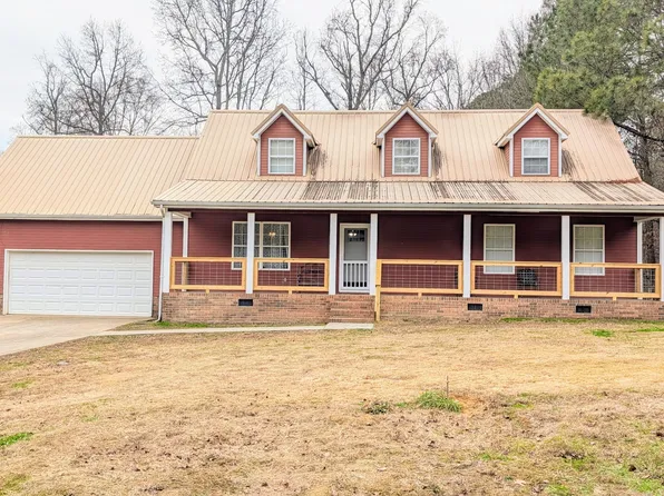 63 Loughridge Ln, La Fayette, GA 30728