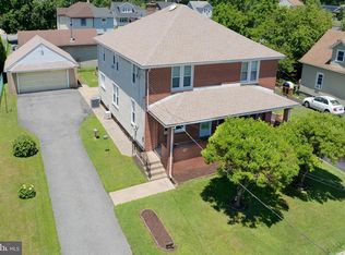 1122 Galbraith Ave, Upper Chichester, PA 19061