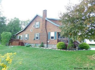 49 Easterly St, Gloversville, NY 12078