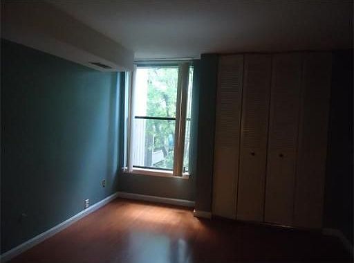 4th image of 34 Shrewsbury Green Dr Unit J