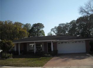 7626 Cherrytree Ln, New Port Richey, FL 34653